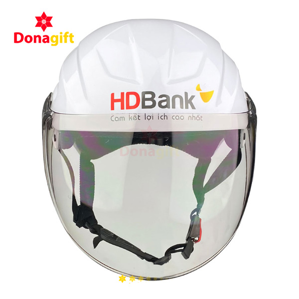 Nón bảo hiểm HDBank in logo sắc nét, chuẩn màu đỏ vàng thương hiệu