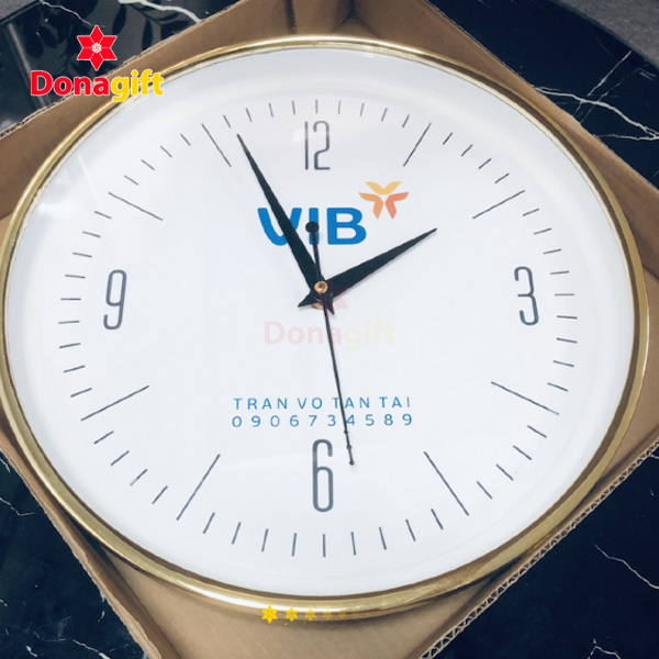 Đồng hồ treo tường VIB in logo làm quà tặng doanh nghiệp