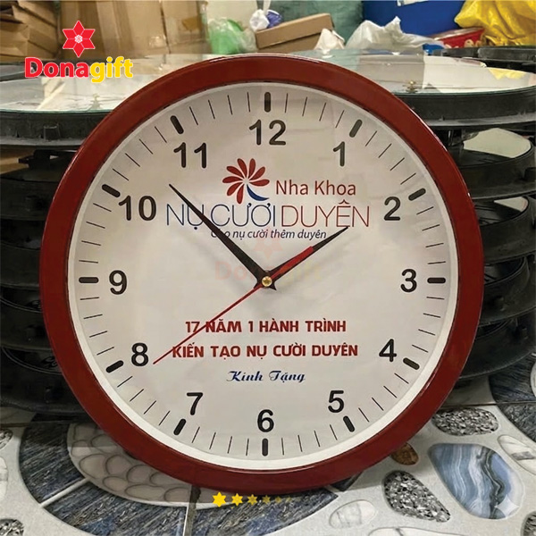Đồng hồ nha khoa Nụ Cười Duyên treo tường trang trí phòng khám nha khoa