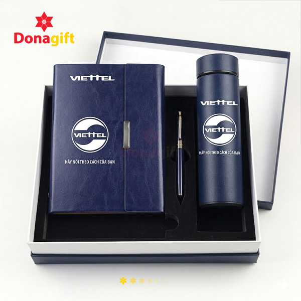 Hình ảnh set quà tặng doanh nghiệp Setgift Bình Sổ Bút Viettel – DonaGift thiết kế sang trọng.