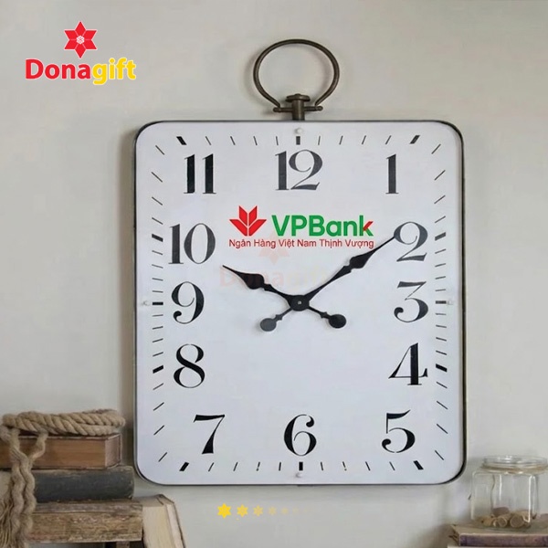 Đồng hồ treo tường doanh nghiệp VPBank khung chữ nhật đẹp
