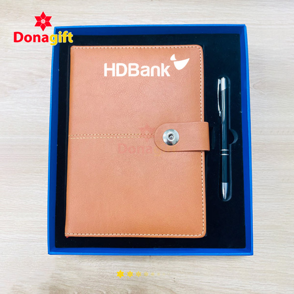 Sổ tay HD Bank sản xuất tại xưởng DonaGift uy tín