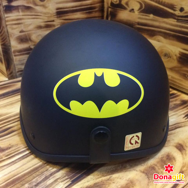 Mẫu mũ bảo hiểm Batman đẹp