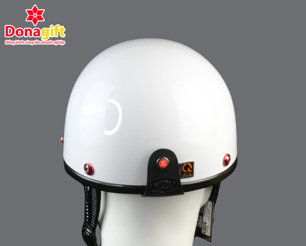 mu-bao-hiem-mau-trang-01