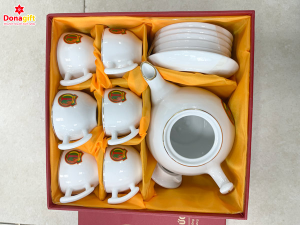 qua-tang-khach-hang-vip-05