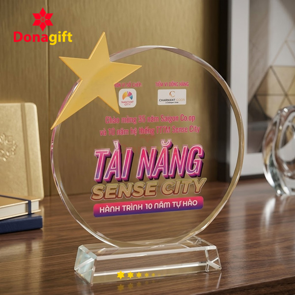 Điểm nhấn thiết kế kỷ niệm chương Sense City chuẩn nhận diện thương hiệu