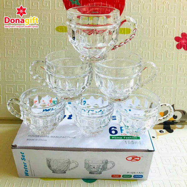 Bộ ly thủy tinh có quai cầm tiện lợi