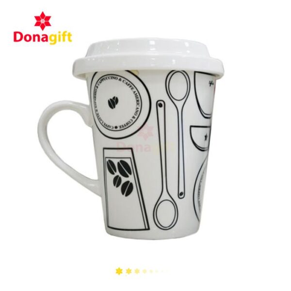 Ly sứ Bát Tràng in hình Hello Kitty