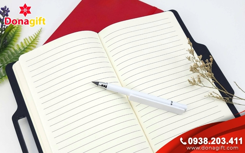 Set quà tặng sổ tay và bút