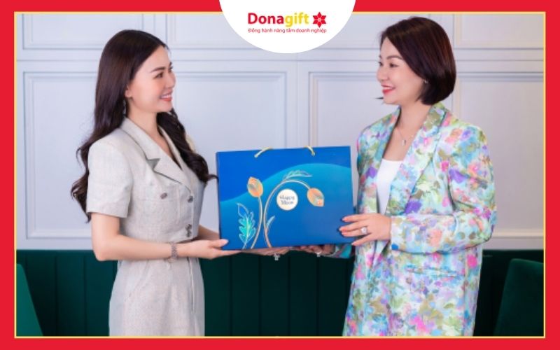 Quà Tết Tặng Khách Hàng Đối Tác