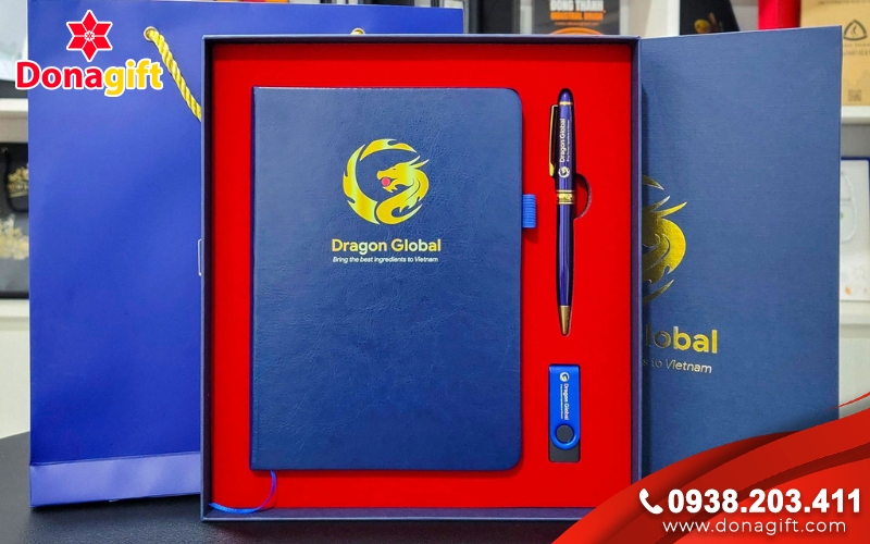 Bút ký hoặc sổ tay in logo doanh nghiệp Bút ký hoặc sổ tay in logo doanh nghiệp