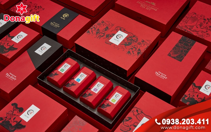 Hộp trà Tết sang trọng  Hộp trà Tết sang trọng