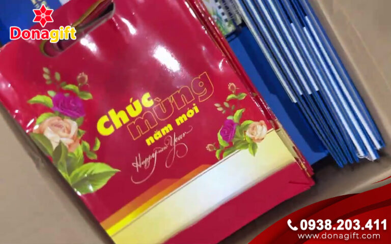 Ý tưởng triển khai quà tặng – Từ tư vấn đến chốt mẫu