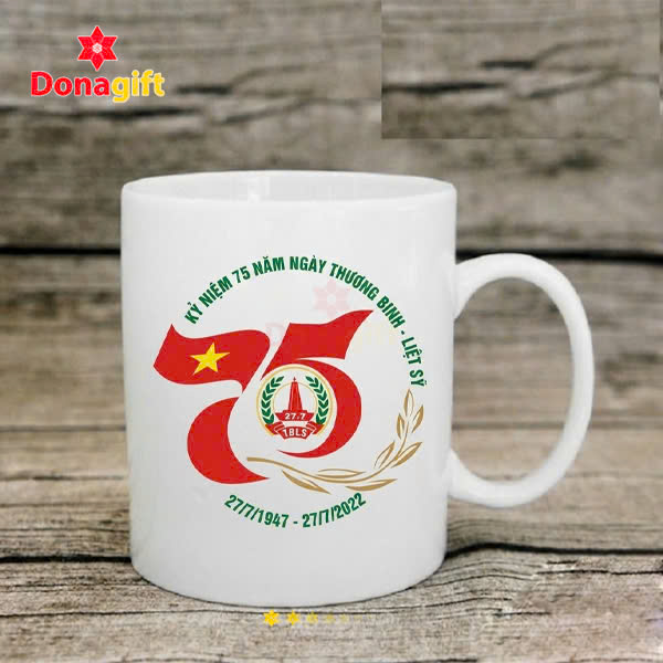 Cốc sứ quà tặng 27/7 ý nghĩa dành cho sự kiện tri ân