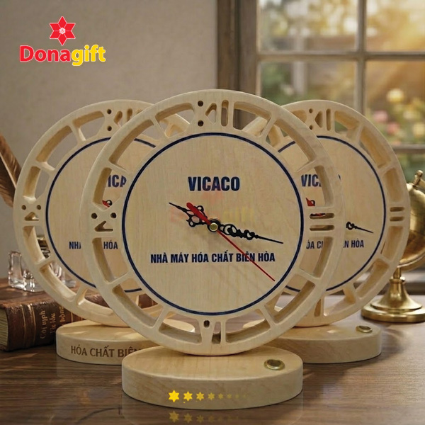 Đồng hồ gỗ để bàn VICACO in logo thương hiệu