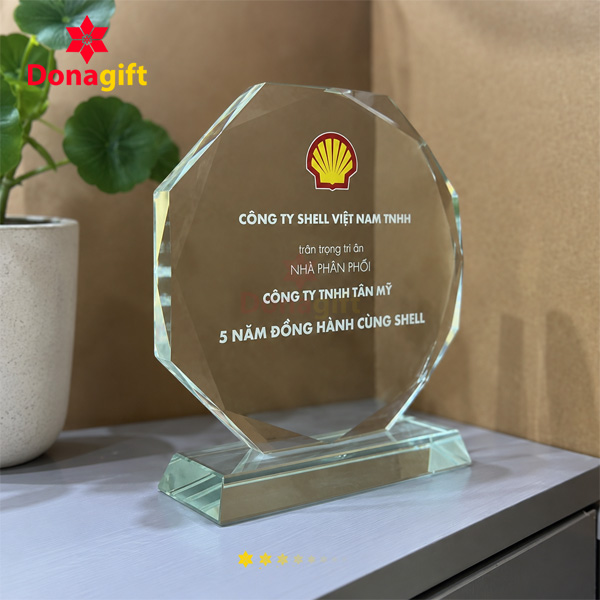 ky niem chuong pha le shell tri an doi tac 5 nam 1