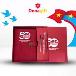 Bộ quà lưu niệm 30/4 sang trọng