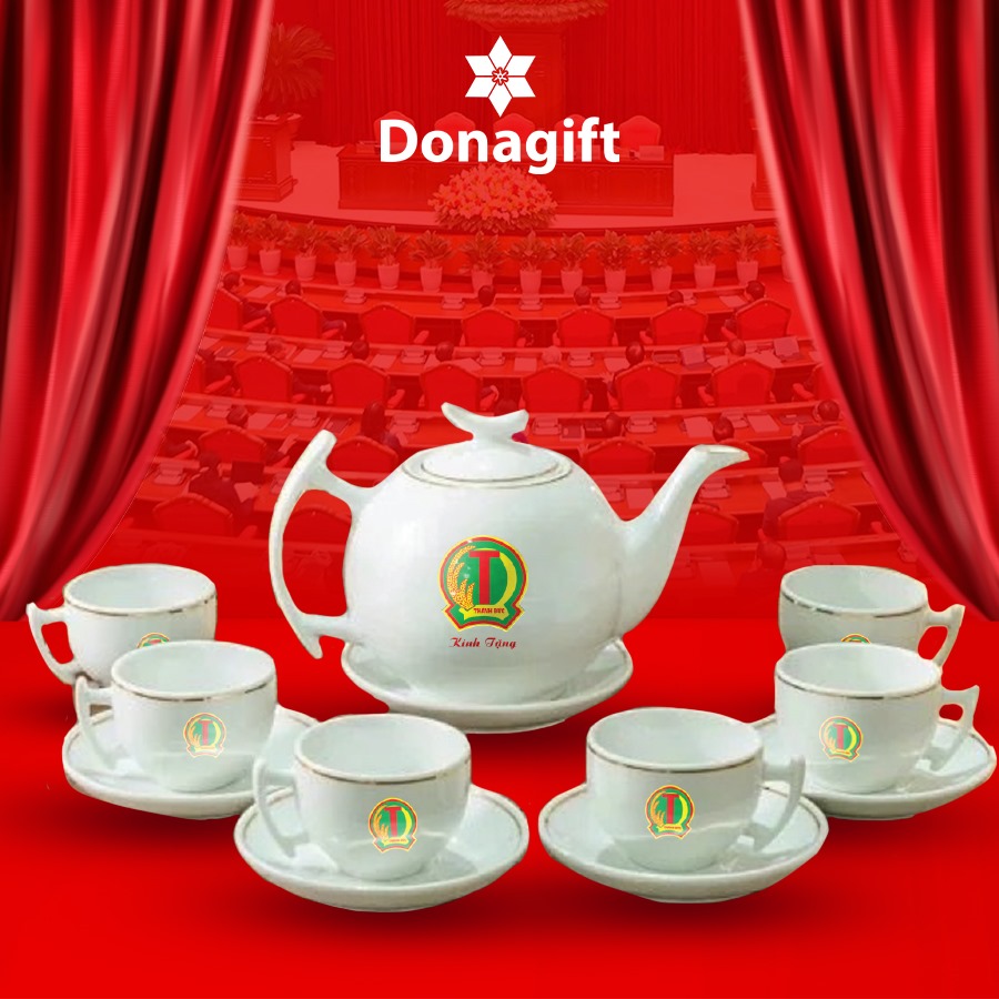 Bộ ấm chén sứ trắng viền vàng sang trọng