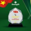 Kỷ niệm chương pha lê hình đa giác