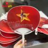 Hình ảnh thực tế quạt nhựa cầm tay in logo Cing House chất lượng cao