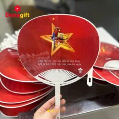 Hình ảnh thực tế quạt nhựa cầm tay in logo Cing House chất lượng cao