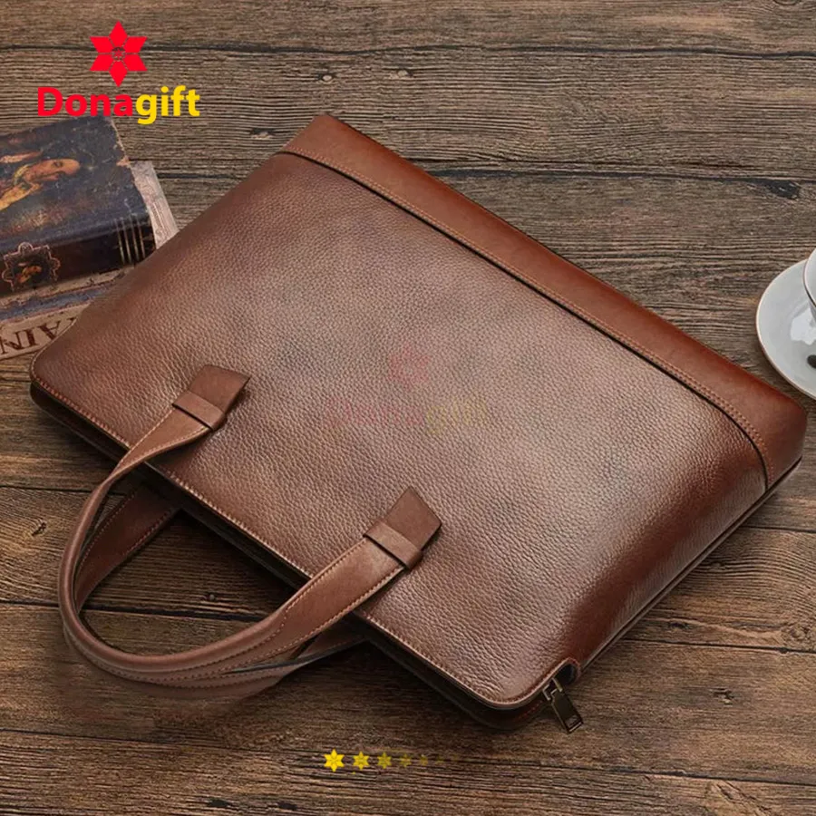 Cặp Da Công Sở Cao Cấp Màu Nâu Đựng Laptop In Dập Logo 1